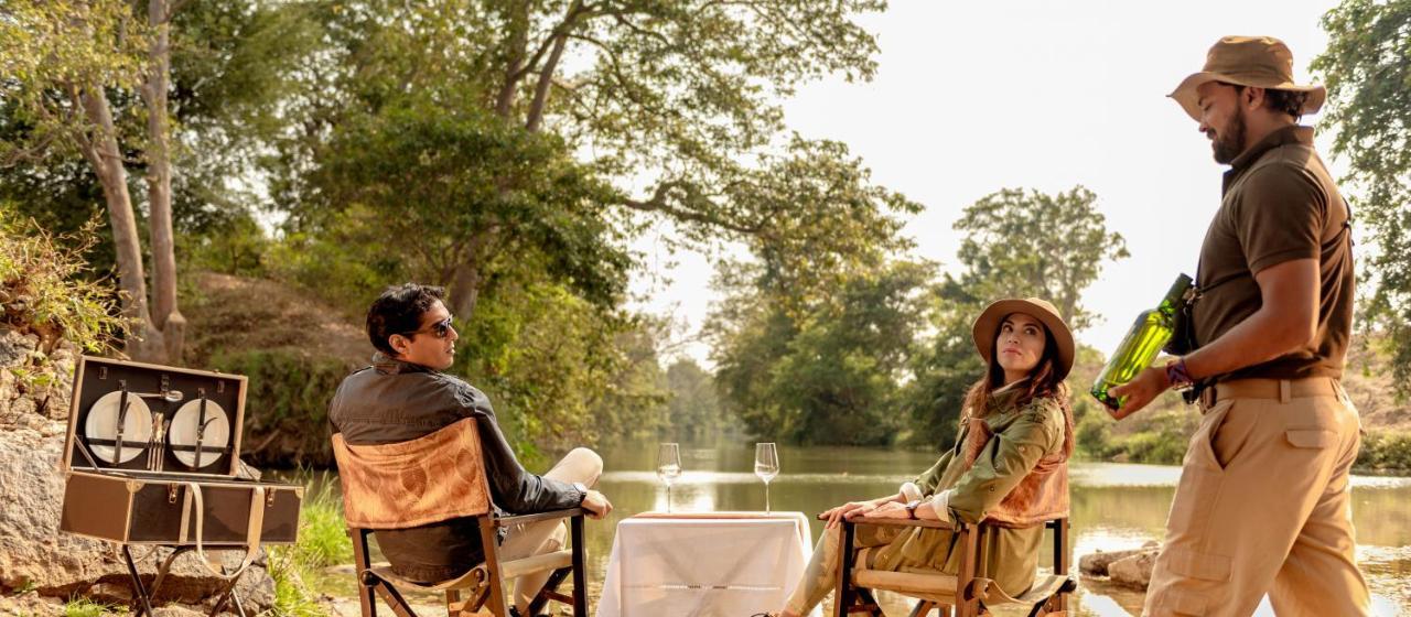 Banjaar Tola Kanha National Park - A Taj Safari Lodge Ngoại thất bức ảnh