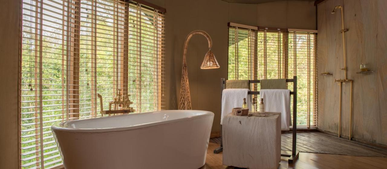 Banjaar Tola Kanha National Park - A Taj Safari Lodge Ngoại thất bức ảnh